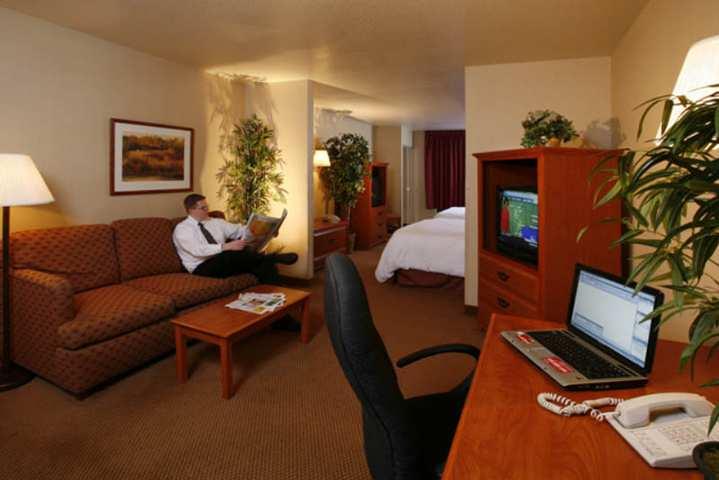 Hampton Inn & Suites Las Vegas-Henderson Εξωτερικό φωτογραφία