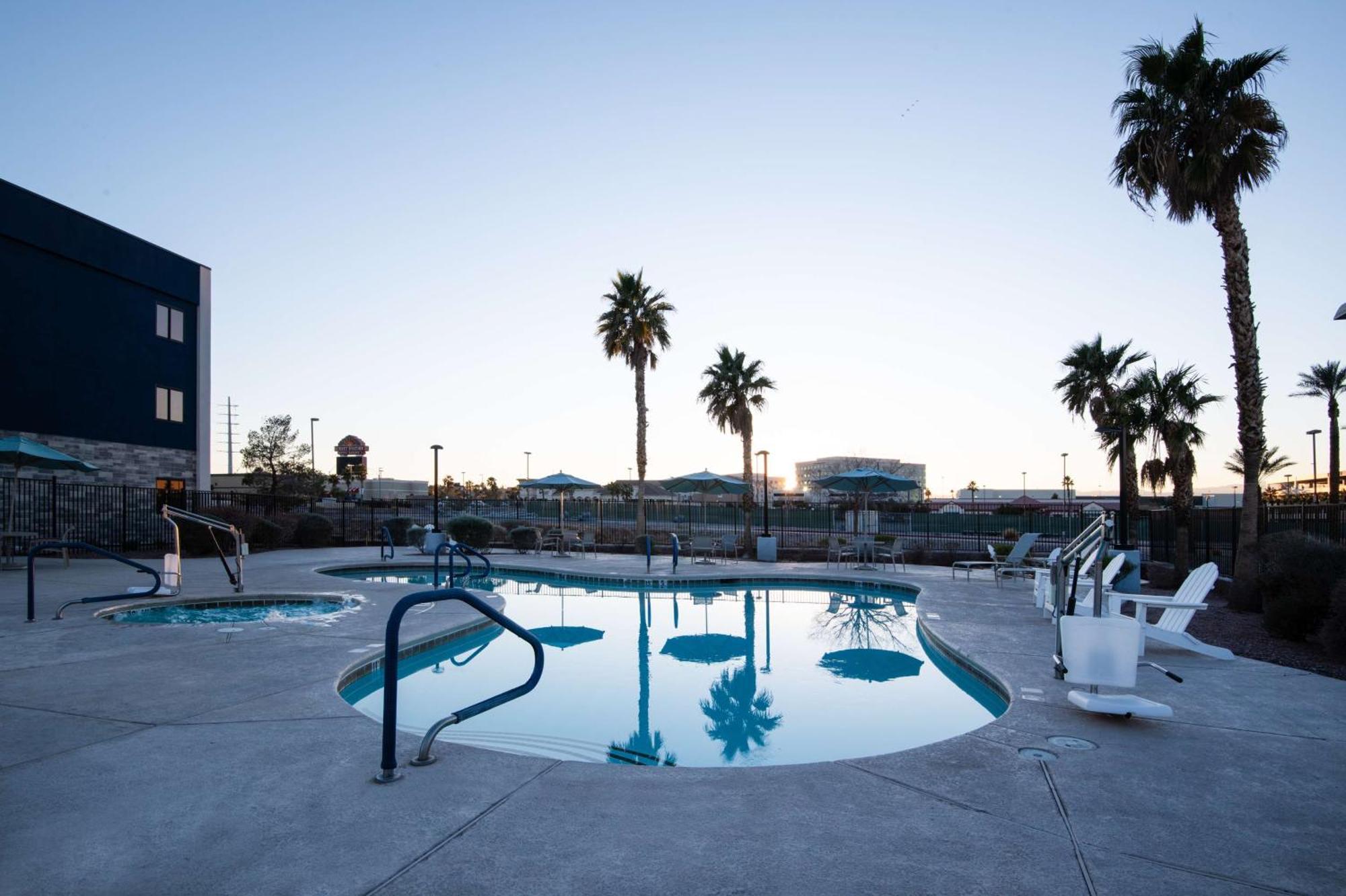 Hampton Inn & Suites Las Vegas-Henderson Εξωτερικό φωτογραφία
